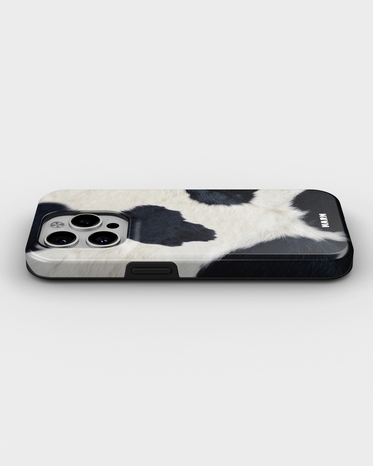 iPhone 15 Pro Tough Case – Cow Skin - View 3