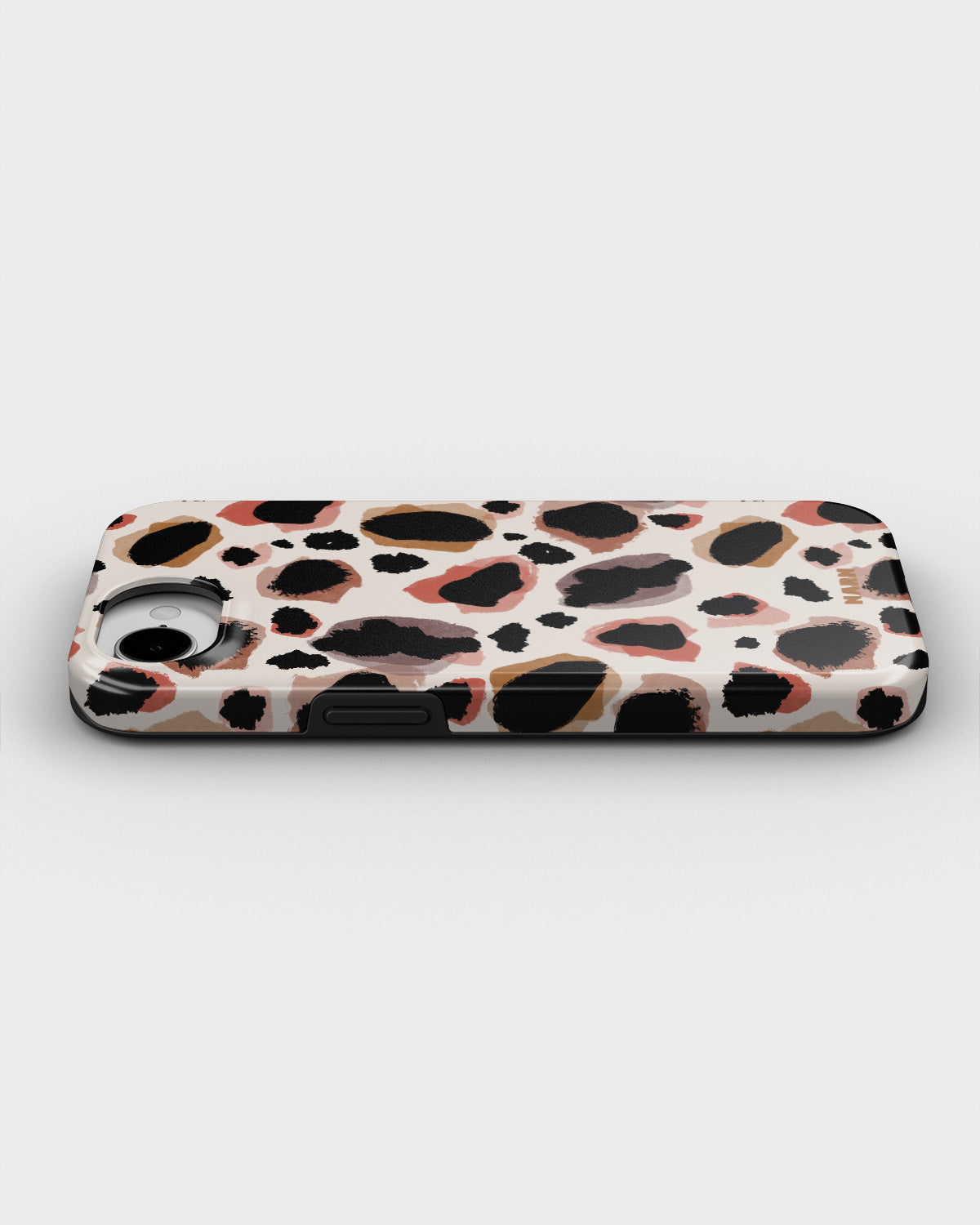 iPhone 16e Tough Case – Artsy Leopard - View 3
