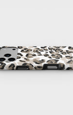 iPhone 17 Pro Tough Case – Snow Leopard - View 3