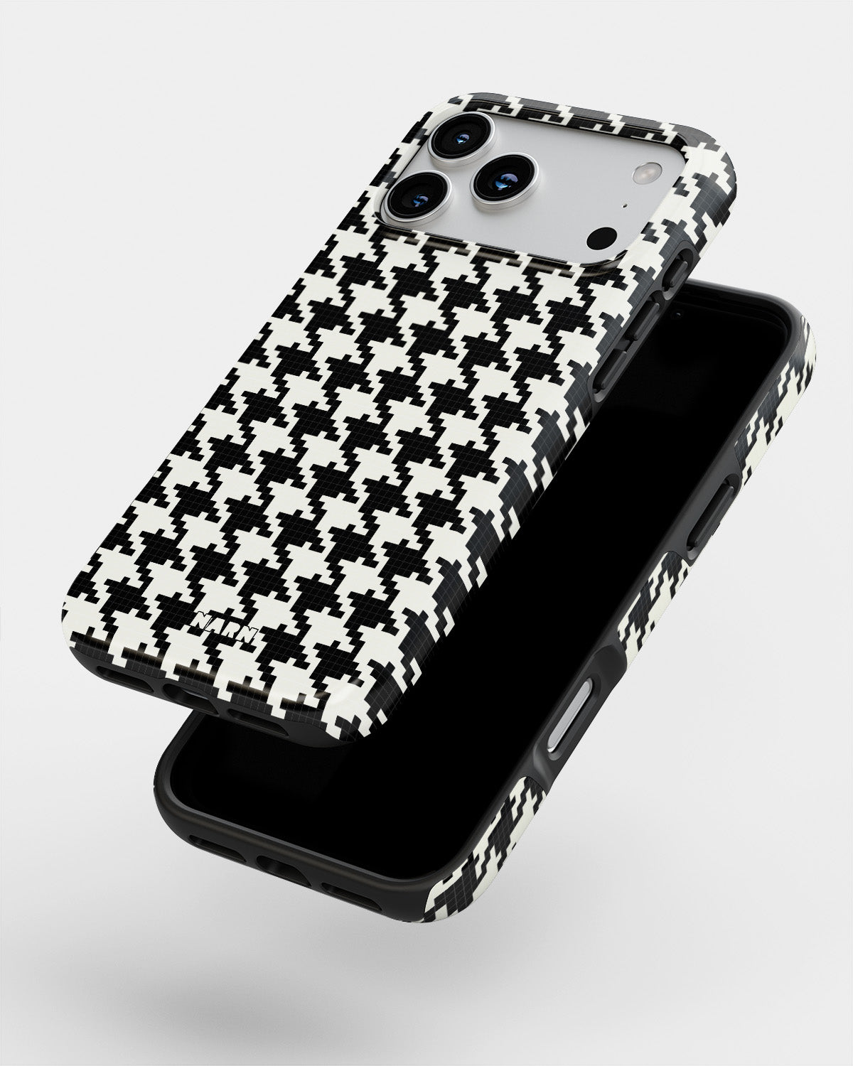iPhone 17 Pro Tough Case – Houndstooth - View 4
