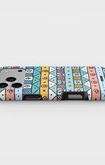 iPhone 17 Pro Max Tough Case – Cute Pattern - View 3