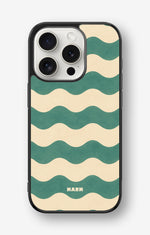 iPhone 15 Pro Hard Case – La Dolce Wave - View 1