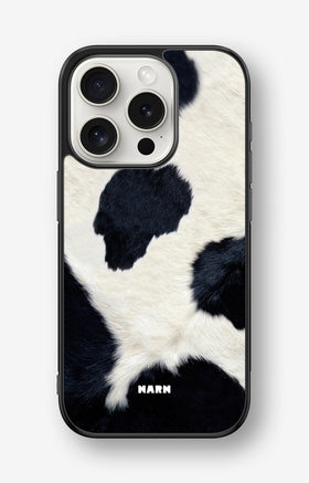 iPhone 15 Pro Hard Case – Cow Skin - View 1