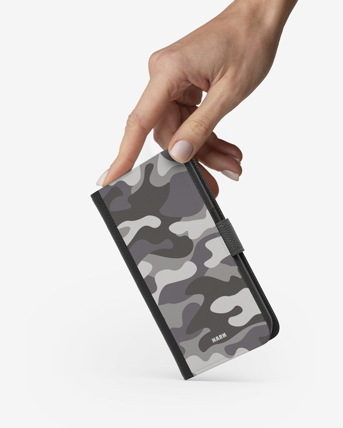 Samsung Galaxy S22 Ultra Wallet Case - Grey Camo - View 2