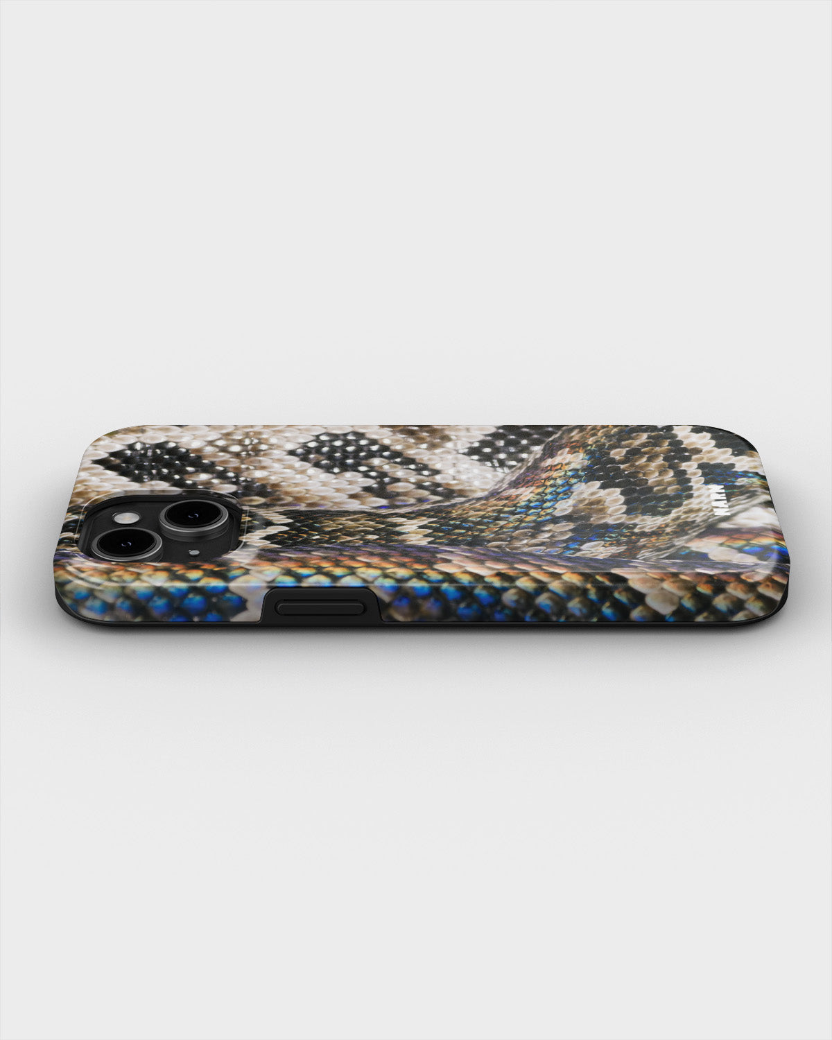 iPhone 15 Tough Case – Shining Snakeskin - View 3