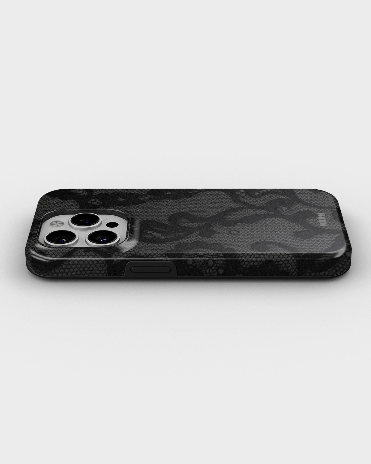 iPhone 15 Pro Tough Case – Lace - View 3