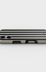 iPhone 17 Tough Case – Classique - View 3