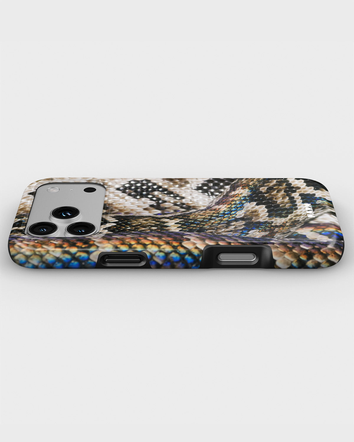 iPhone 17 Pro Tough Case – Shining Snakeskin - View 3