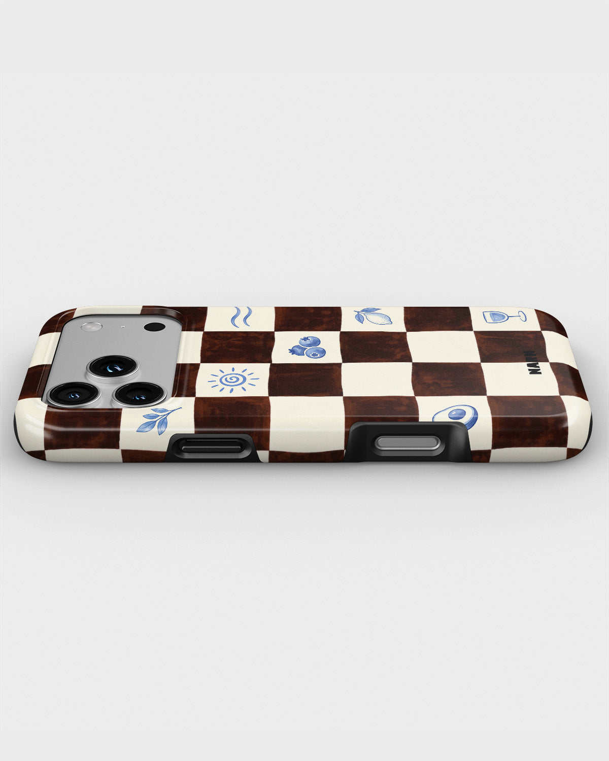 iPhone 17 Pro Tough Case – Dolce Grid - View 3