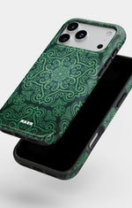 iPhone 17 Pro Tough Case – Retro Forest - View 4