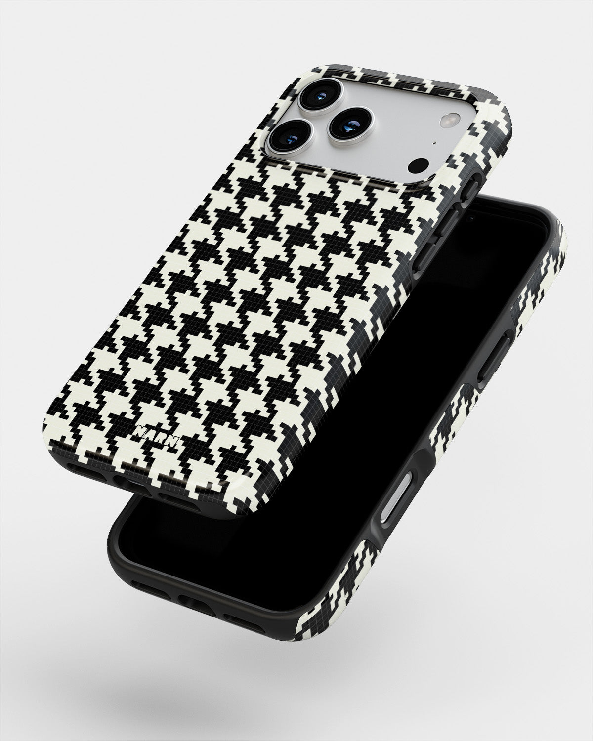 iPhone 17 Pro Max Tough Case – Houndstooth - View 4