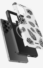 Samsung Galaxy S25 Ultra Tough Case – Pine Cones - View 2