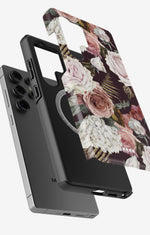Samsung Galaxy S25 Ultra Tough Case – Midnight Roses - View 2