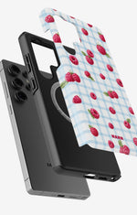 Samsung Galaxy S25 Ultra Tough Case – Berry Basket - View 2