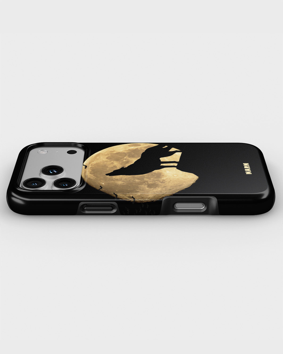 iPhone 18 Pro Max Tough Case – Wolf - View 3