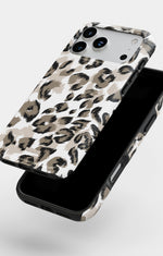 iPhone 18 Pro Max Tough Case – Snow Leopard - View 4