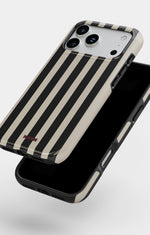 iPhone 18 Pro Max Tough Case – Classique - View 4