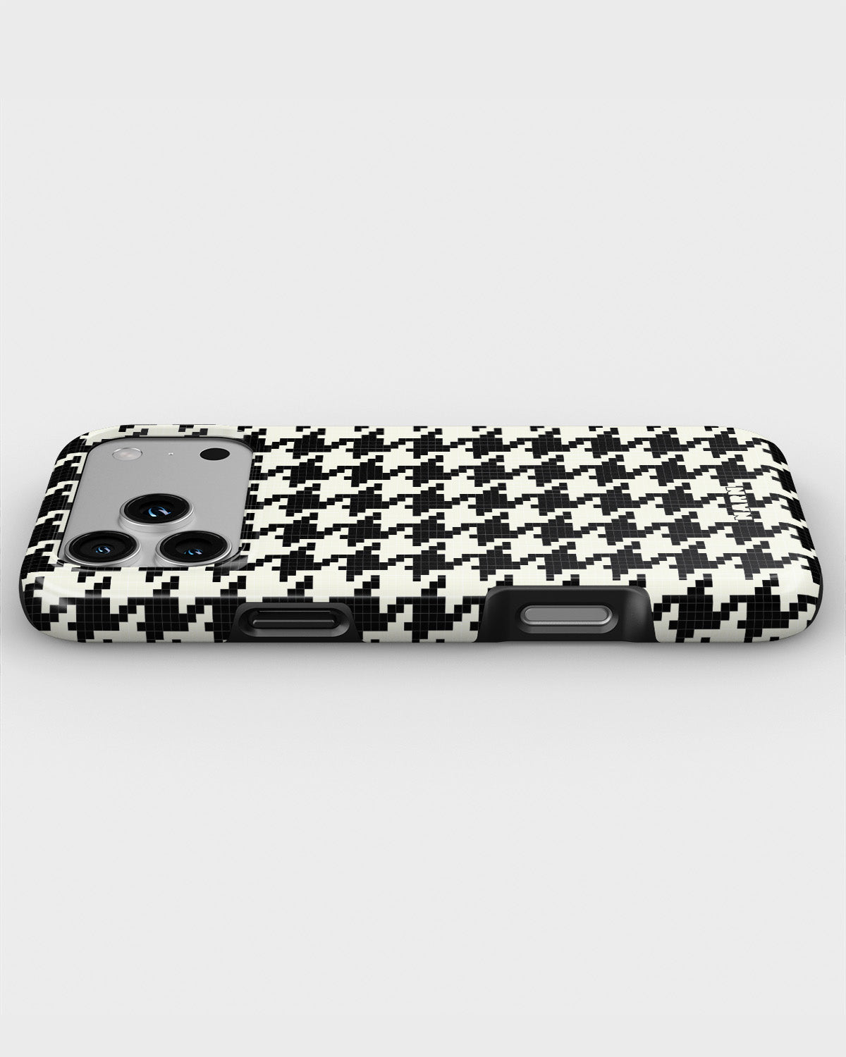 iPhone 18 Pro Tough Case – Houndstooth - View 3
