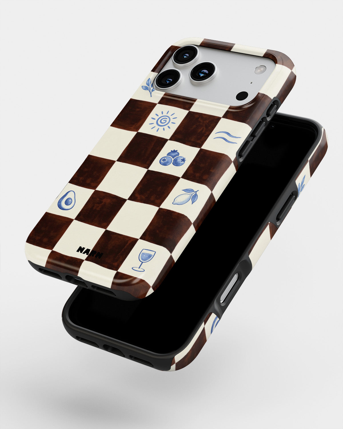 iPhone 18 Pro Tough Case – Dolce Grid - View 4
