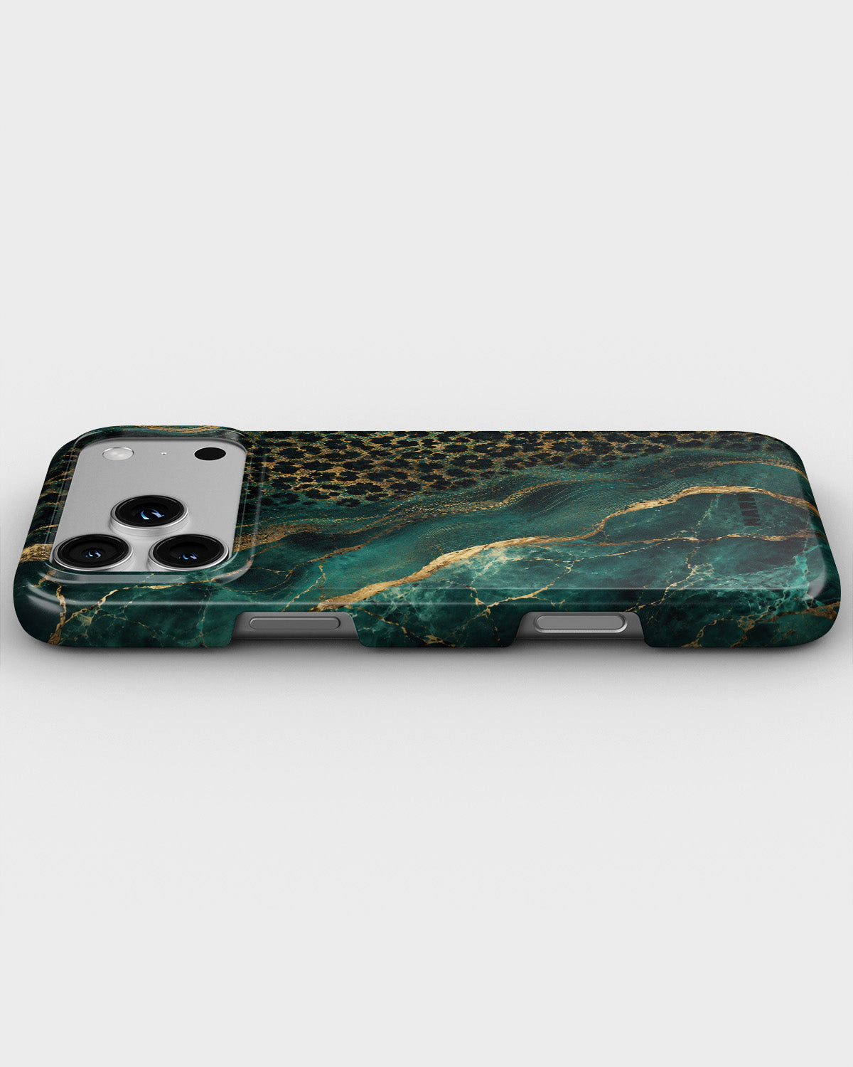 iPhone 18 Pro Slim Case - Velora - View 3