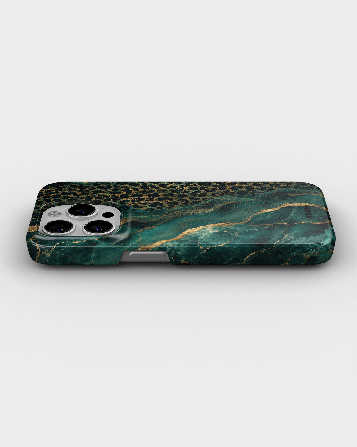 iPhone 14 Pro Max Slim Case - Velora - View 3