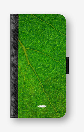 Google Pixel 10a Wallet Case - Green Leafy - View 1