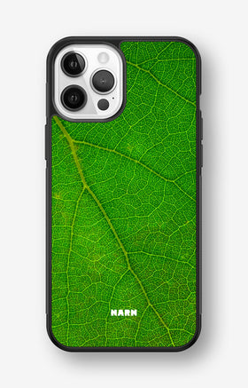 iPhone 12 / iPhone 12 Pro Hard Case – Green Leafy - View 1