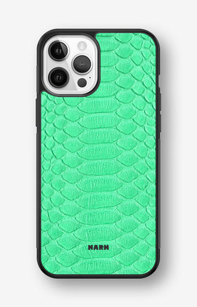iPhone 12 / iPhone 12 Pro Hard Case – Turquoise Snake - View 1