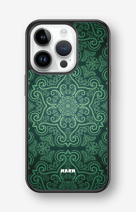 iPhone 14 Pro Hard Case – Retro Forest - View 1