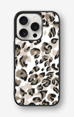 iPhone 15 Pro Hard Case – Snow Leopard - View 1