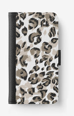 iPhone 17e Wallet Case - Snow Leopard - View 1