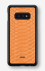 Samsung Galaxy S10e Hard Case – Orange Snake - View 1